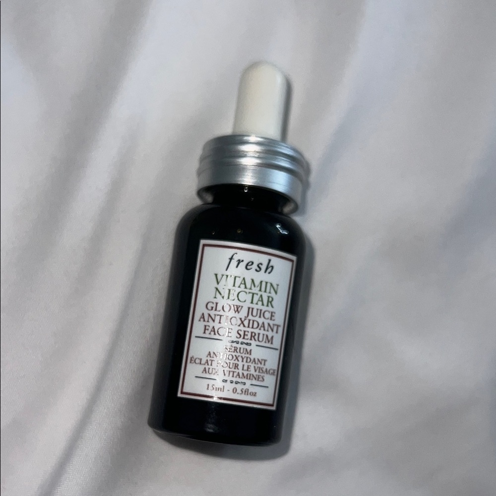 Fresh Vitamin Nectar Glow Juice Antioxidant Face Serum - Black and Silver